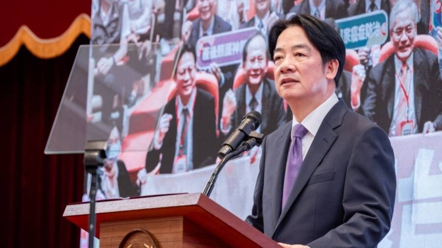 Тайвань отвергает китайское давление и укрепляет оборону перед военными угрозами