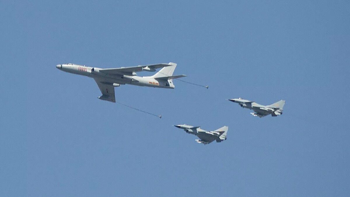 Тайвань сообщает о рекордном количестве китайских военных самолетов у острова