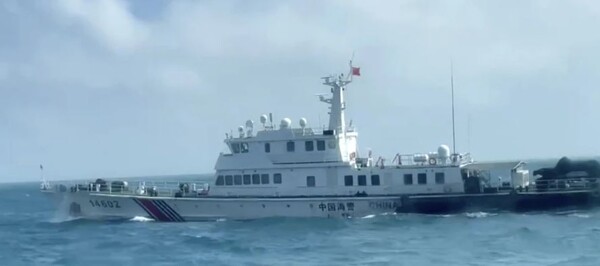 Китай увеличивает военное присутствие у Тайваня