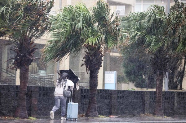 Over 8300 Evacuated Ahead of Typhoon in Taiwan